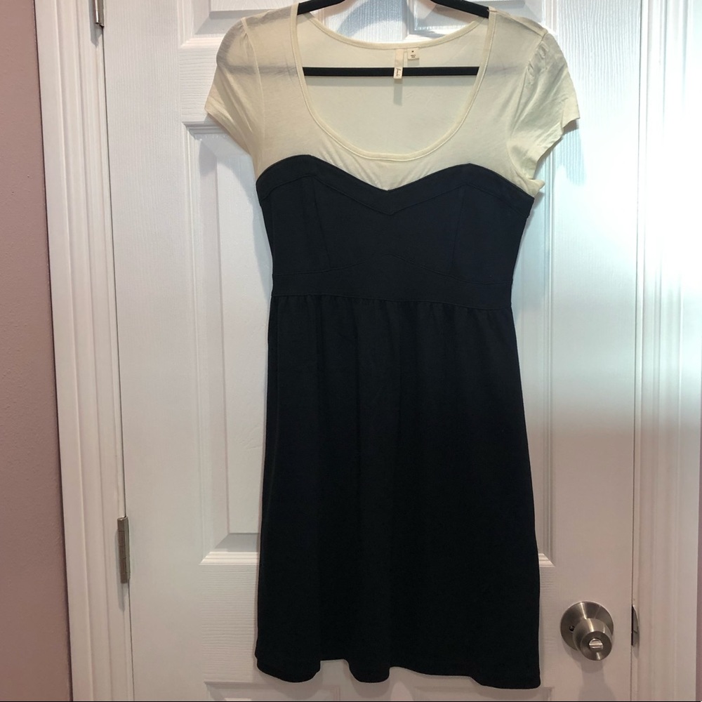 Black and cream Color Dress Size M Junior
